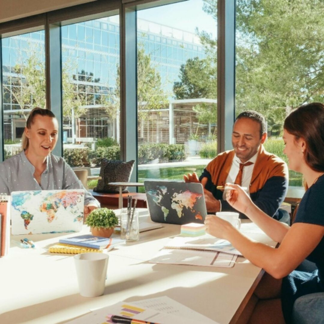 Automação E Desenvolvimento Contínuo A Base Da Competitividade Empresarial Em 2026